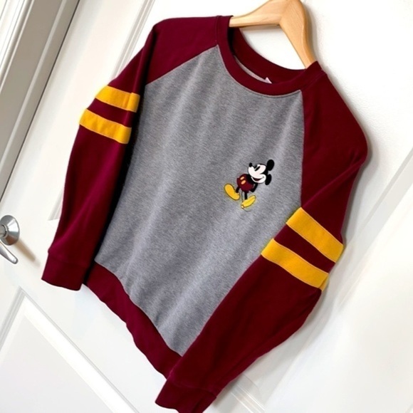 DISNEY | DISNEY SIZE SMALL MICKEY MOUSE CREWNECK SWEATSHIRT. - Picture 4 of 7